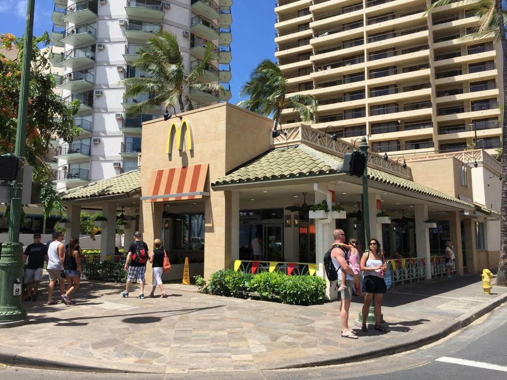 Heart Of Waikiki,1Bdrm,Free Parking, Wifi,No Resort Fees,Youtube,Netflix ! Honolulu Buitenkant foto